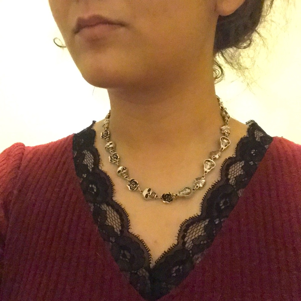 ⛓Skulls and roses silver choker necklace⛓